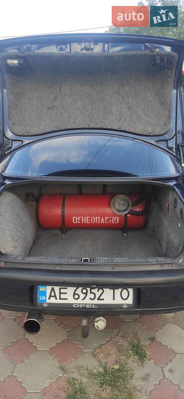 Седан Opel Omega 1998 в Верхівцеві фото 11 Седан Opel Omega 1998 в Верхівцеві
