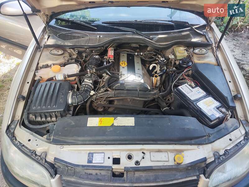 Универсал Opel Omega 1996 в Одессе
