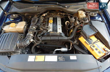 Универсал Opel Omega 1999 в 