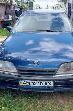 Универсал Opel Omega 1993 в Олевске