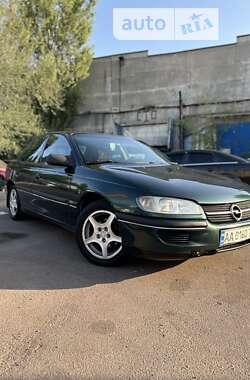 Седан Opel Omega 1997 в Киеве