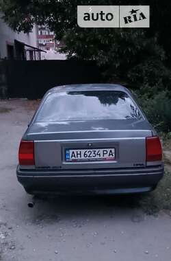 Седан Opel Omega 1987 в Днепре