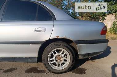 Седан Opel Omega 1998 в Кривому Розі