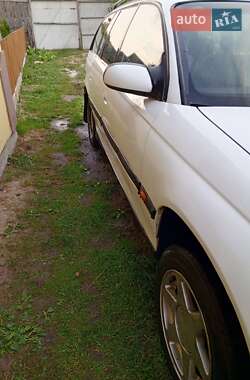 Універсал Opel Omega 1996 в 