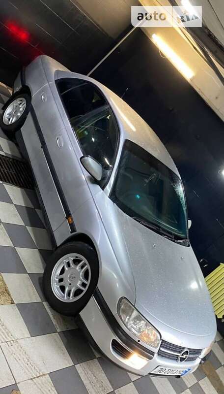 Седан Opel Omega 1998 в Одессе