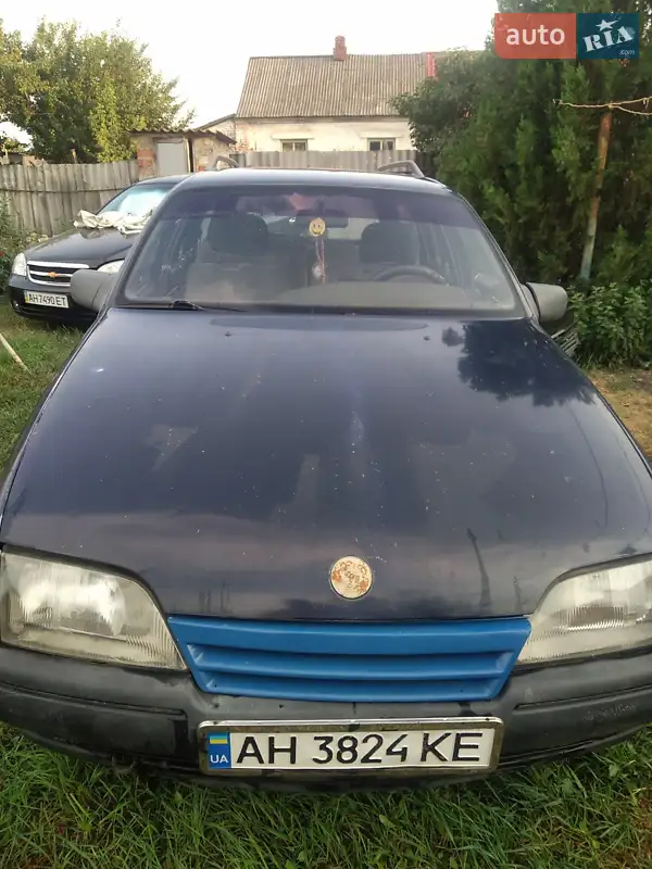 Opel Omega 1990