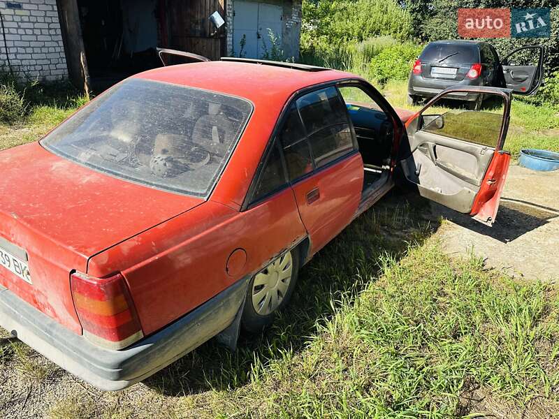 Седан Opel Omega 1989 в Шостке фото 2 Седан Opel Omega 1989 в Шостке