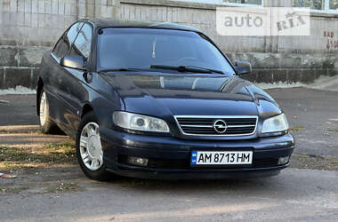 Седан Opel Omega 2001 в Коростене