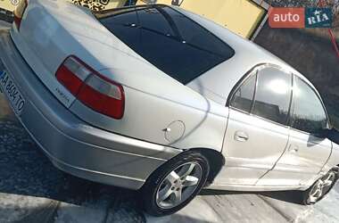 Седан Opel Omega 2001 в 