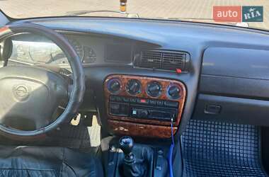 Седан Opel Omega 1995 в 
