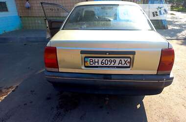 Седан Opel Omega 1988 в Одессе