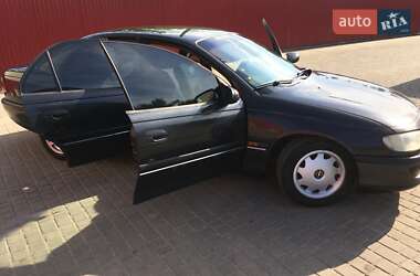 Седан Opel Omega 1998 в Львові