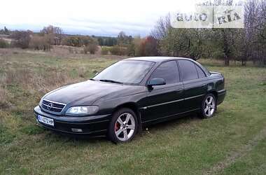 Седан Opel Omega 2000 в Иванкове