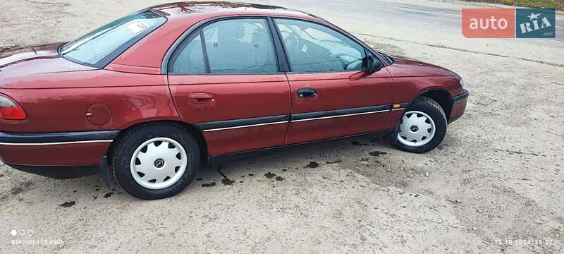Седан Opel Omega 1995 в Хмельницком