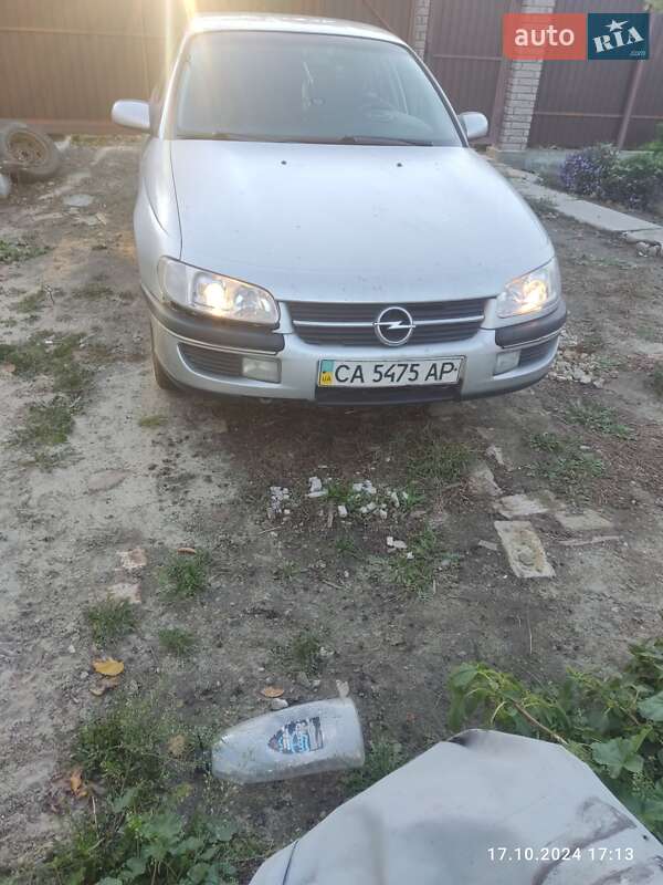 Opel Omega 1996