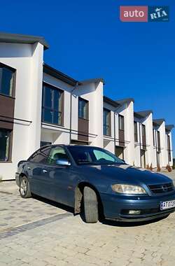 Седан Opel Omega 2000 в Ивано-Франковске