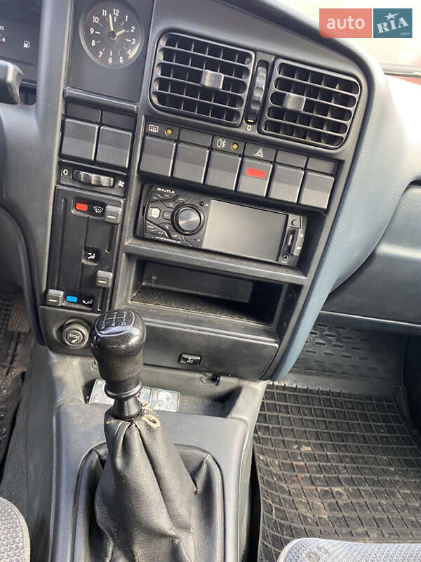 Седан Opel Omega 1990 в Кременчуге фото 11 Седан Opel Omega 1990 в Кременчуге