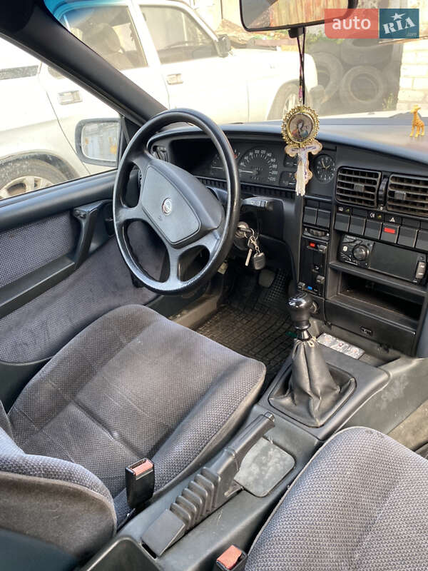 Седан Opel Omega 1990 в Кременчуге фото 16 Седан Opel Omega 1990 в Кременчуге