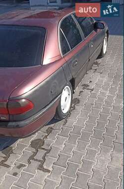 Седан Opel Omega 1994 в Тернополе