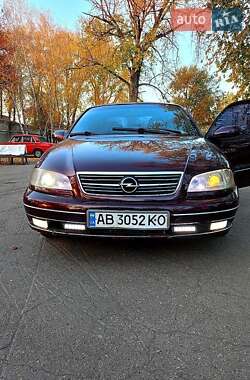 Седан Opel Omega 1994 в Першотравенске