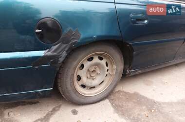 Седан Opel Omega 1997 в Сумах