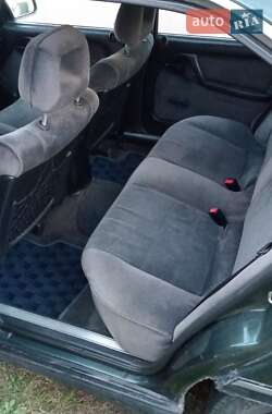 Седан Opel Omega 1992 в 