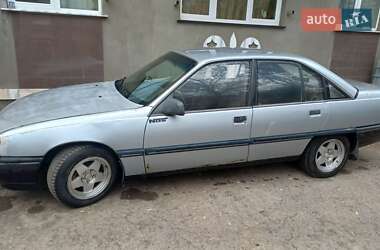 Седан Opel Omega 1987 в Миколаєві