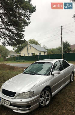 Седан Opel Omega 2000 в Черкассах