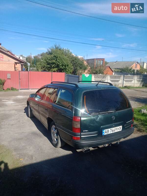 Универсал Opel Omega 1996 в Виннице
