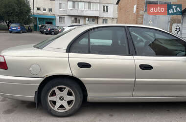 Седан Opel Omega 2002 в Білій Церкві