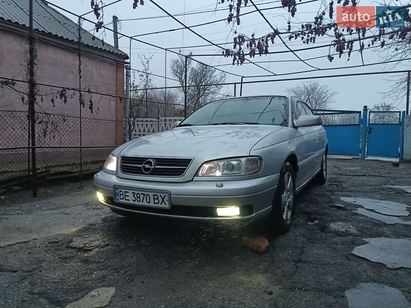 Седан Opel Omega 2001 в Казанці
