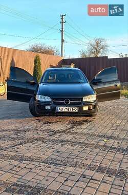 Седан Opel Omega 1994 в Бершаді