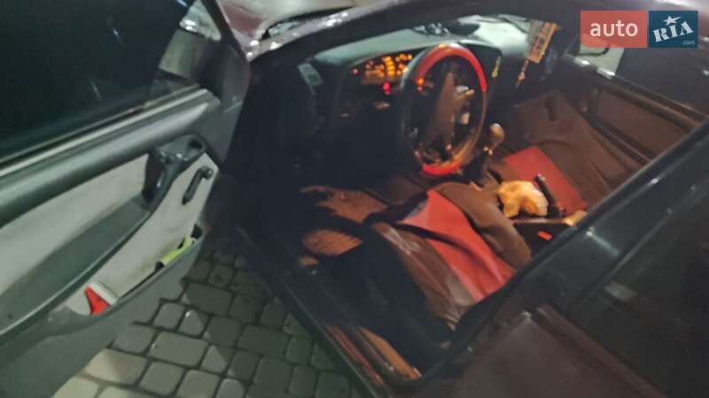 Седан Opel Omega 1988 в Мукачево