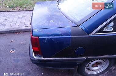 Седан Opel Omega 1992 в Львові