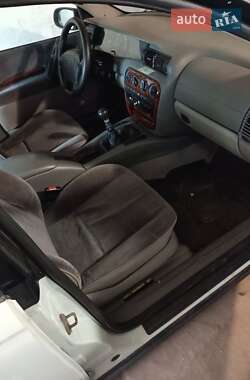 Седан Opel Omega 1995 в 