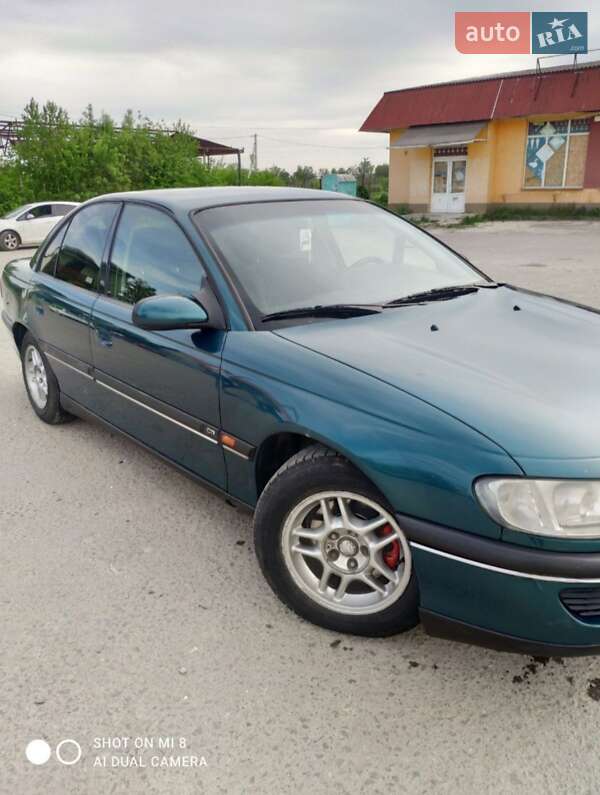 Седан Opel Omega 1998 в Пустомытах