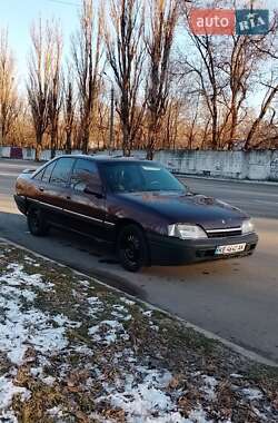 Седан Opel Omega 1991 в Дніпрі