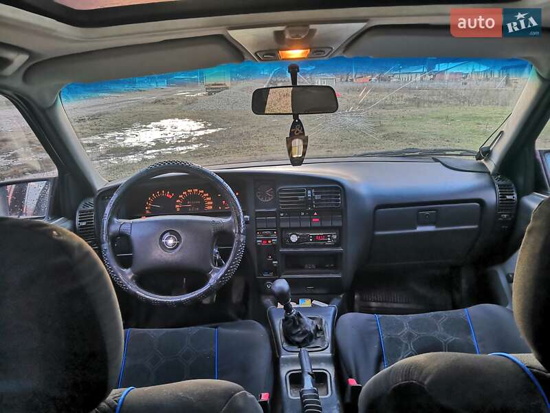 Універсал Opel Omega 1993 в Рахові