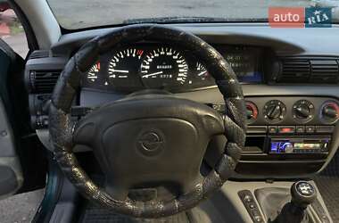 Универсал Opel Omega 1995 в Киеве