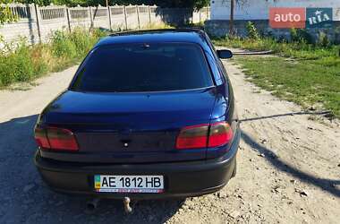 Седан Opel Omega 1998 в Днепре