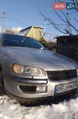 Седан Opel Omega 1998 в Николаеве