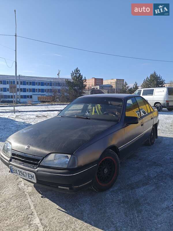 Седан Opel Omega 1986 в 