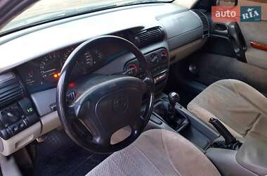 Седан Opel Omega 1994 в 