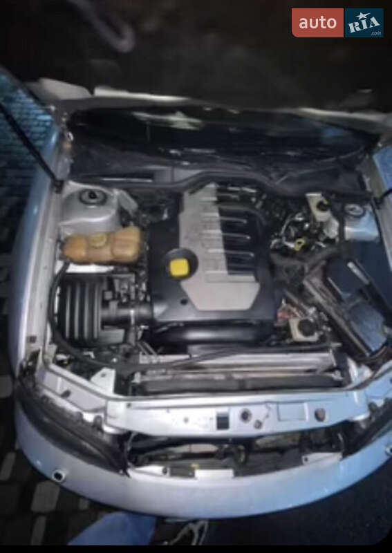 Седан Opel Omega 2002 в Києві