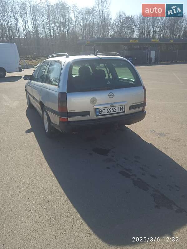Универсал Opel Omega 1998 в Львове