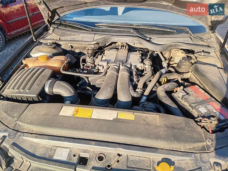 Седан Opel Omega 1996 в Львові