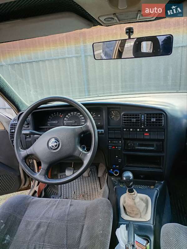 Универсал Opel Omega 1991 в Харькове фото 10 Универсал Opel Omega 1991 в Харькове