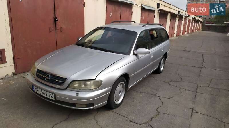 Opel Omega 2000 Opel Omega 2000