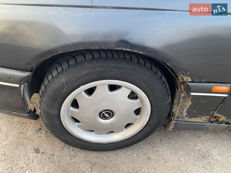 Седан Opel Omega 1995 в Калинівці