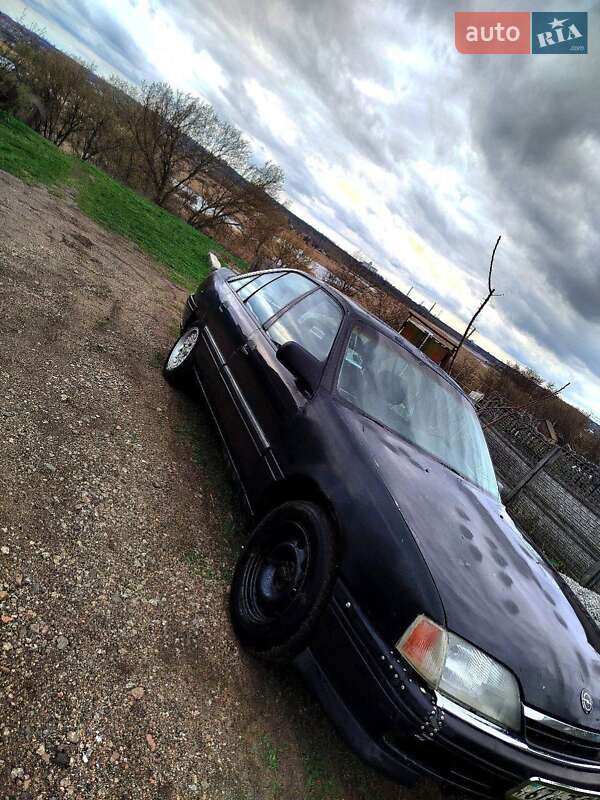 Седан Opel Omega 1991 в 